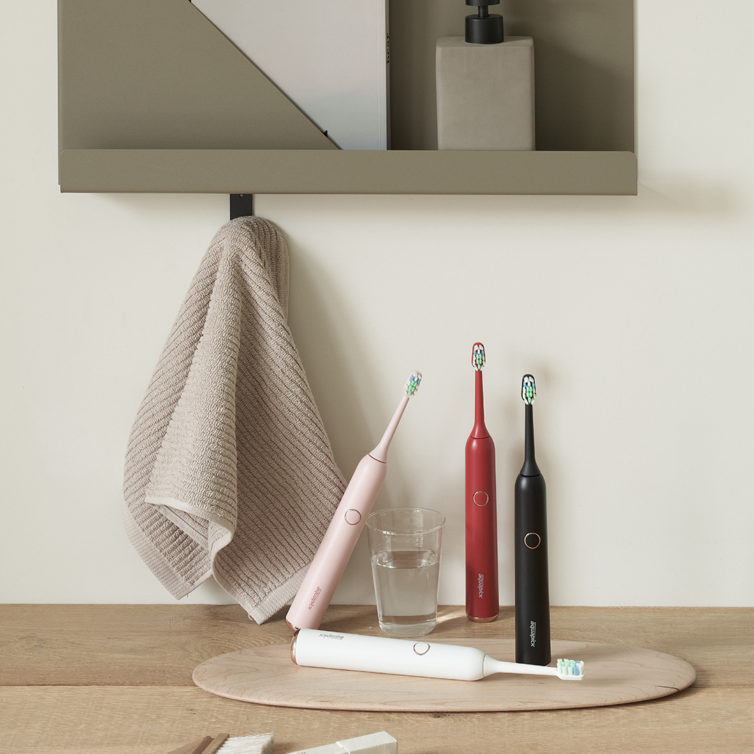 AQ – 102B Sonic Electric Toothbrush Pink
