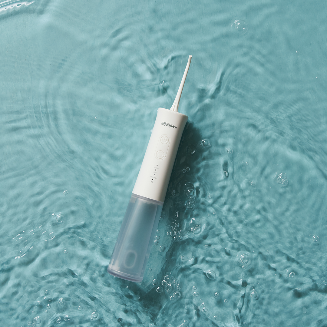 AQ – 205 Travel Flosser White