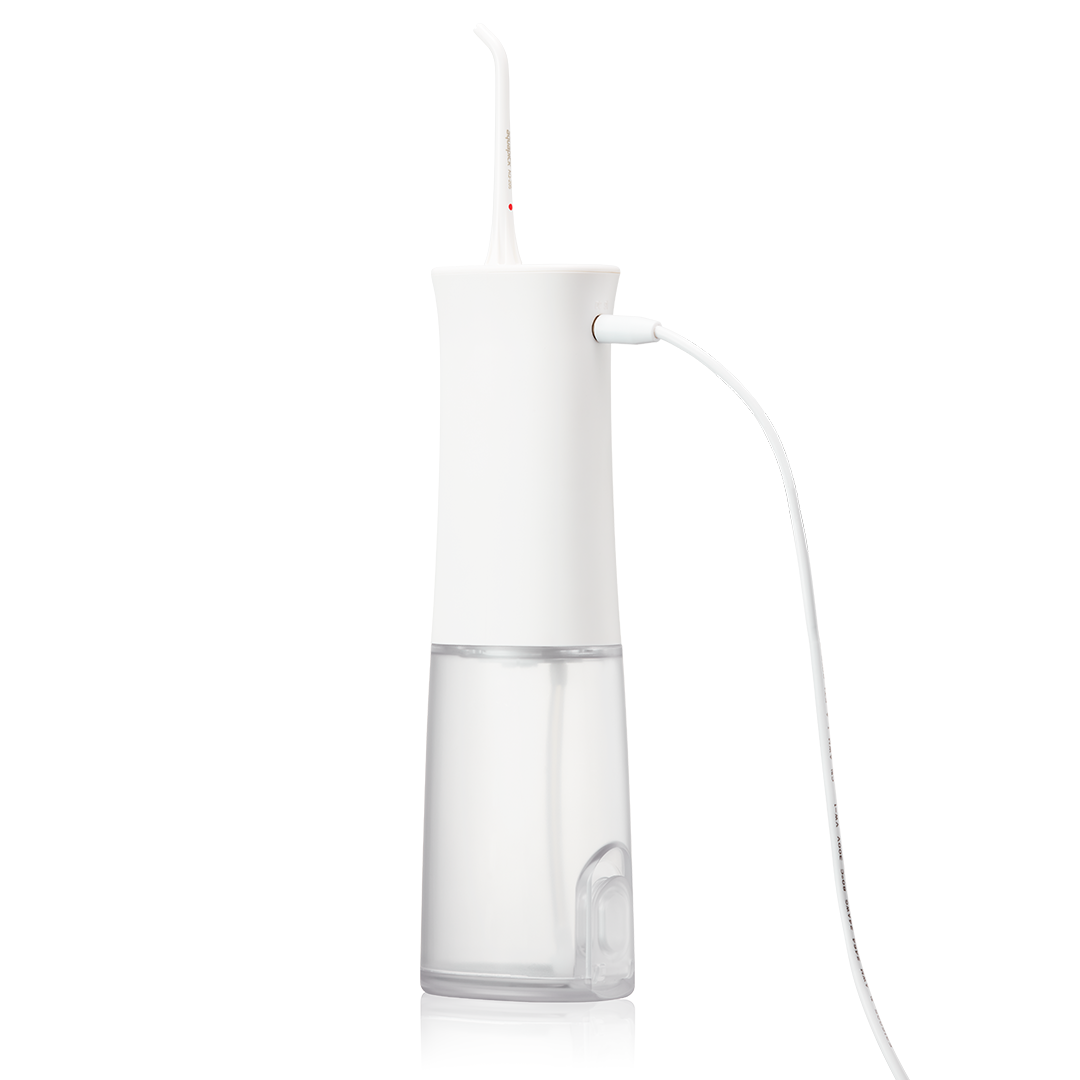 AQ – 205 Travel Flosser White